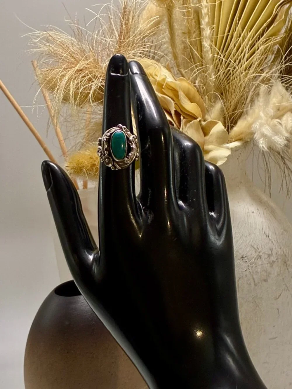 Vintage Handmade Navajo Sterling Silver Genuine Turquoise Feather Statement Ring